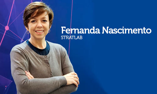 Entrevista com Fernanda Nascimento, Planejadora de Marketing e Especialista em Estratégias de Geração de Leads para a Conversão de Vendas na Stratlab