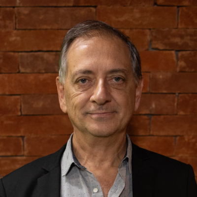 Dr. Clóvis Paroni